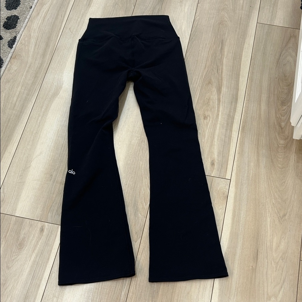 ALO Yoga Black Leggings